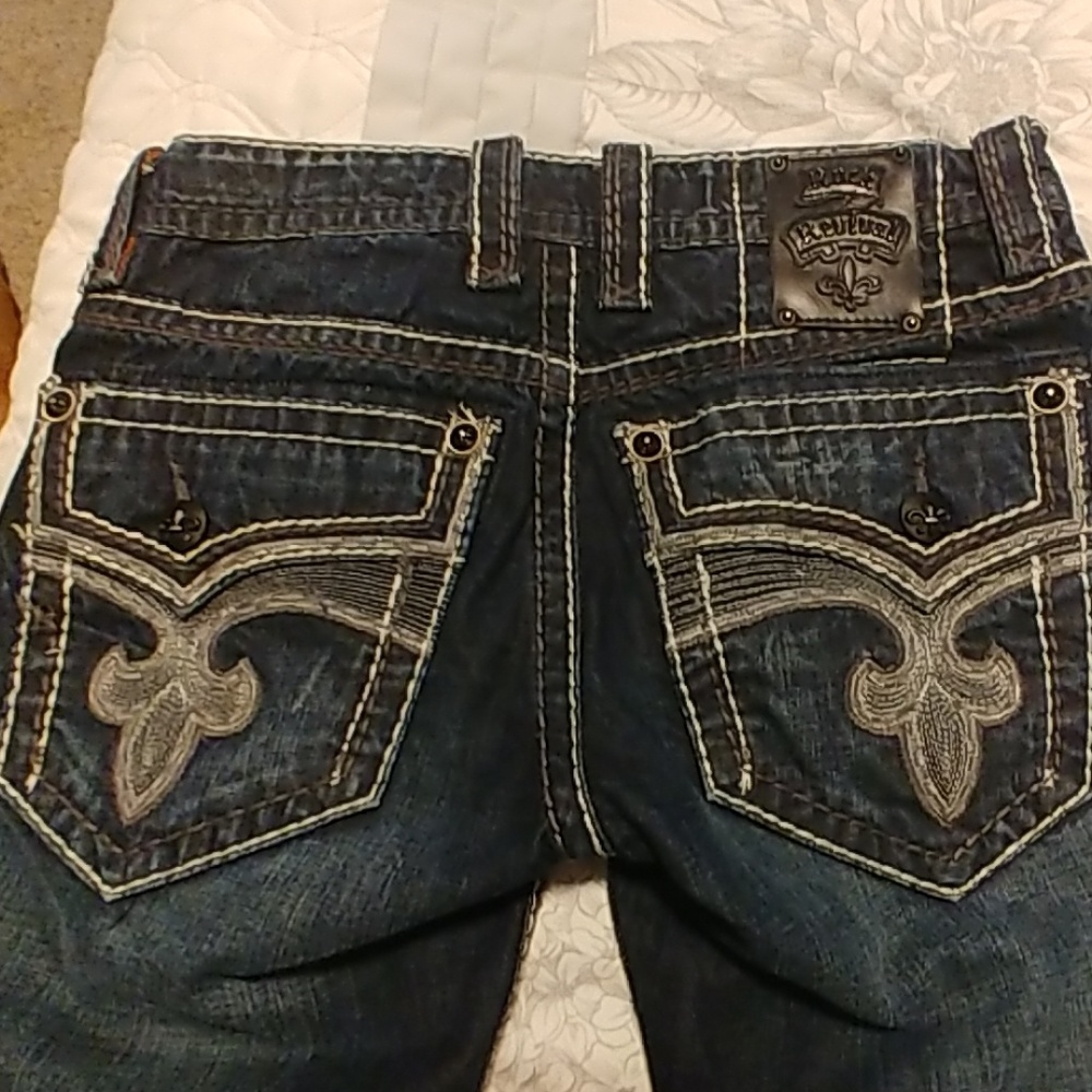 Mens Rock Revival